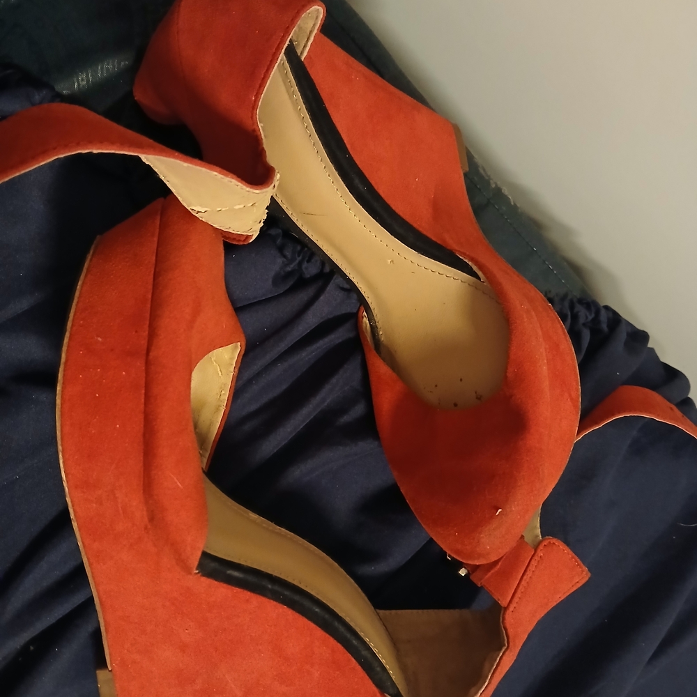 Zara Red Wedges